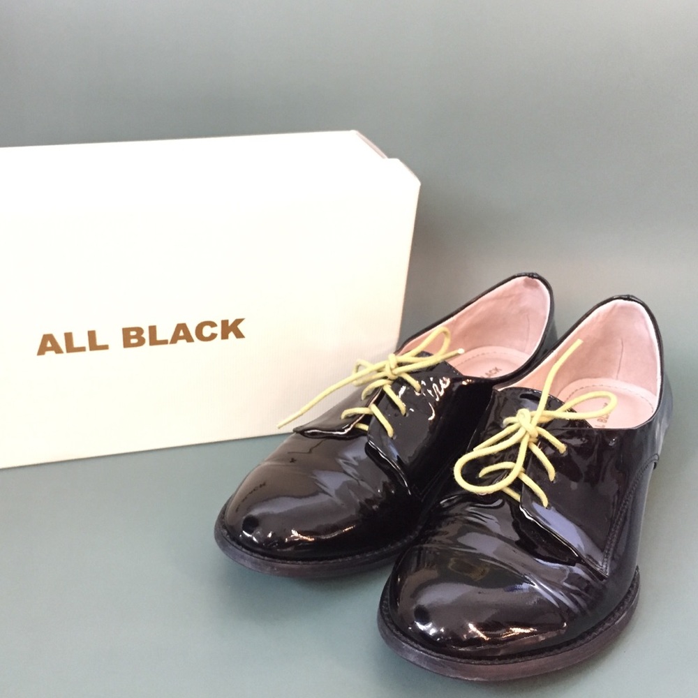 ALL BLACK Sz 40.5 Patent Hi Gloss Lace Up Oxford